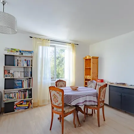 Holiday home Maison De *